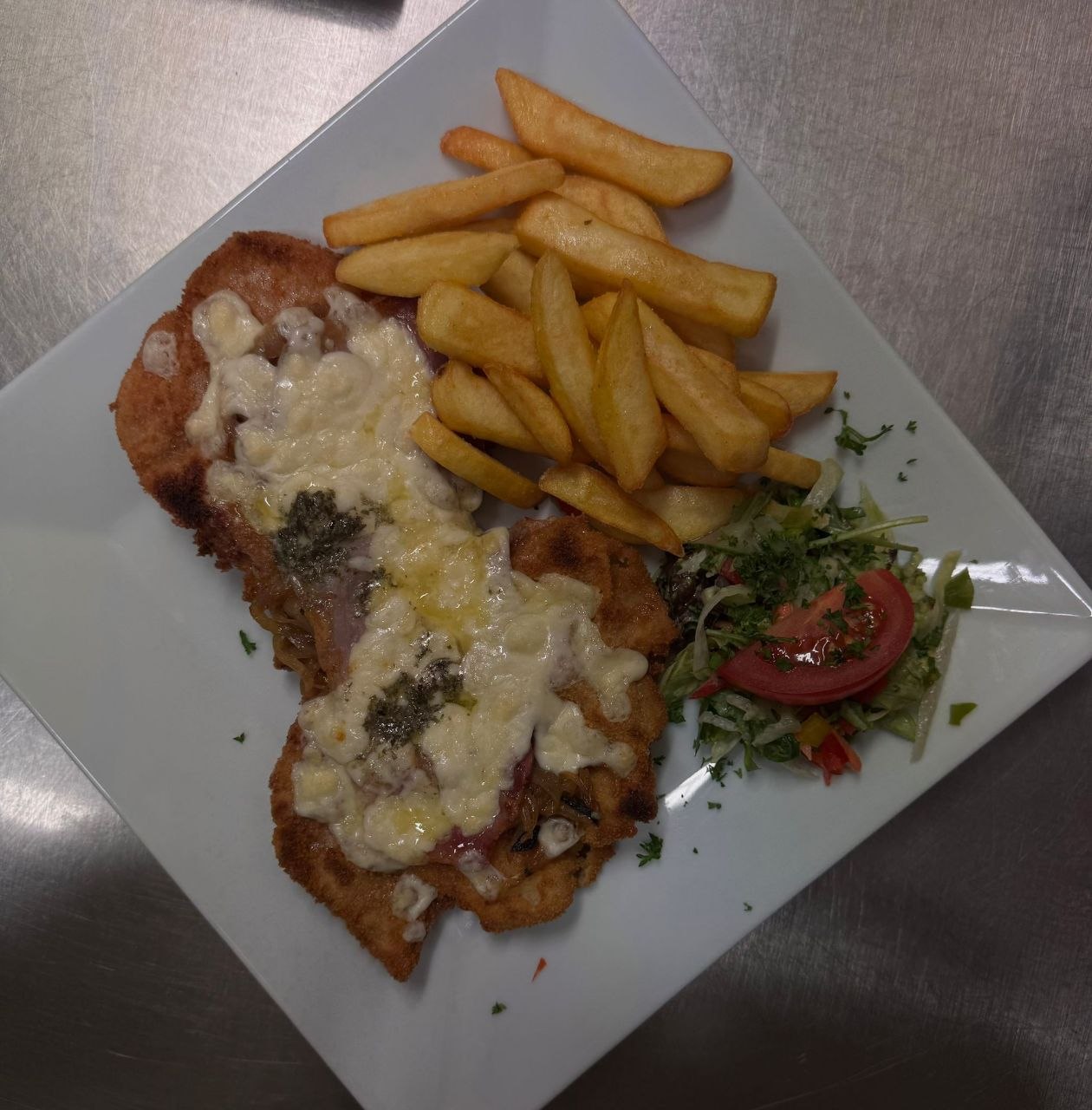 Überbackenes Schnitzel
